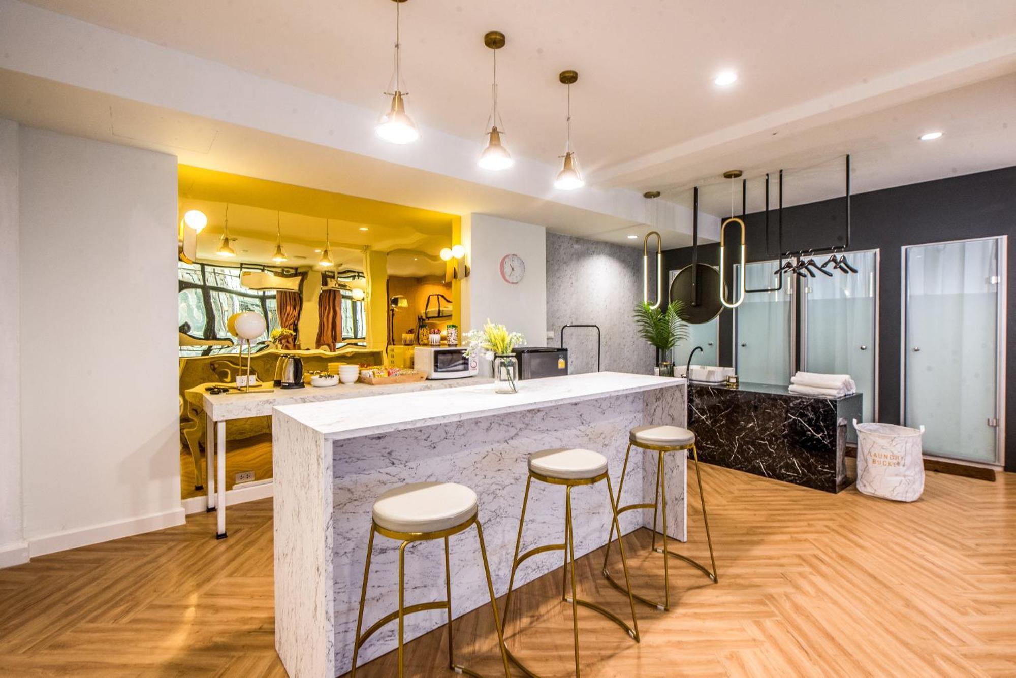 Theme Boutique Hotel Bangkok Makkasan Rum bild