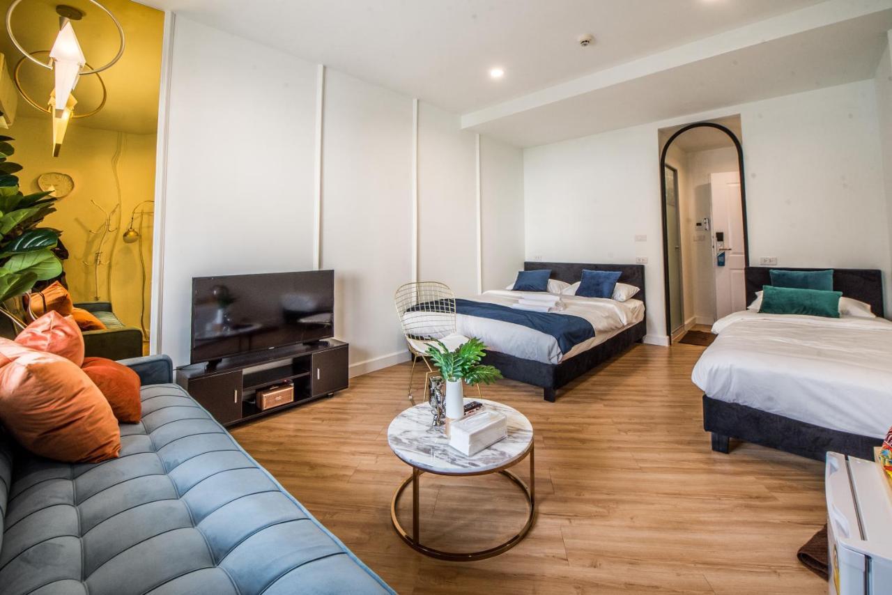 Theme Boutique Hotel Bangkok Makkasan Exteriör bild