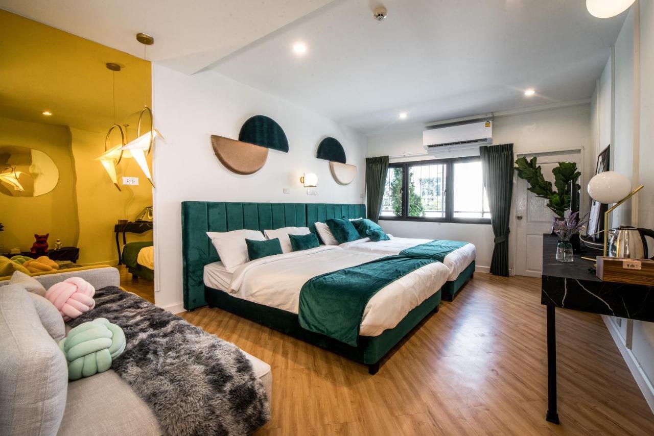 Theme Boutique Hotel Bangkok Makkasan Exteriör bild